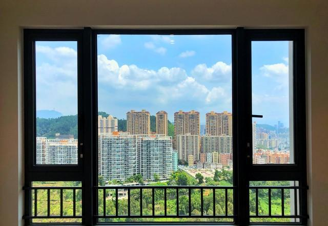 2024年门窗大洗牌！断桥窗一夜淘汰，系统窗逆袭成主流，安全节能双赢！