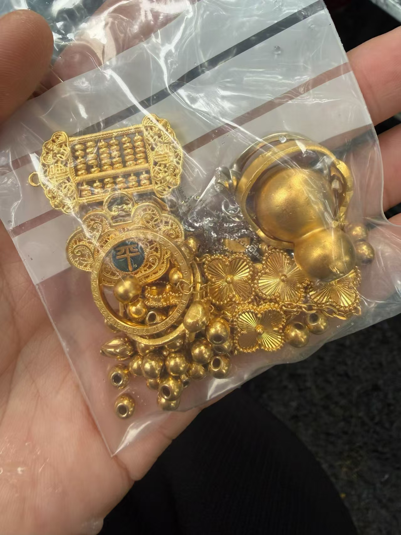 宁波黄金回收高价变现指南:最新市场动态与避坑攻略 宁波黄金回收高价变现指南:最新市场动态与避坑攻略